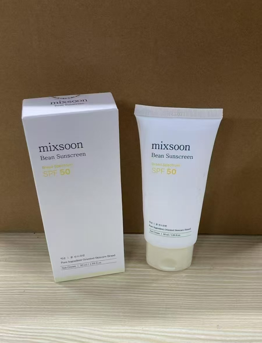 韓国ミックスン豆クリームエッセンス日焼け止めツボクサ洗顔料  - Luxury Skincare Brands のレビューと価格