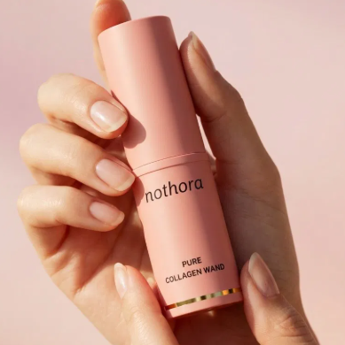 ピンク色の携帯用多機能美容スティック。ノトーラのピュアコラー - Luxury Skincare Brands のレビューと価格